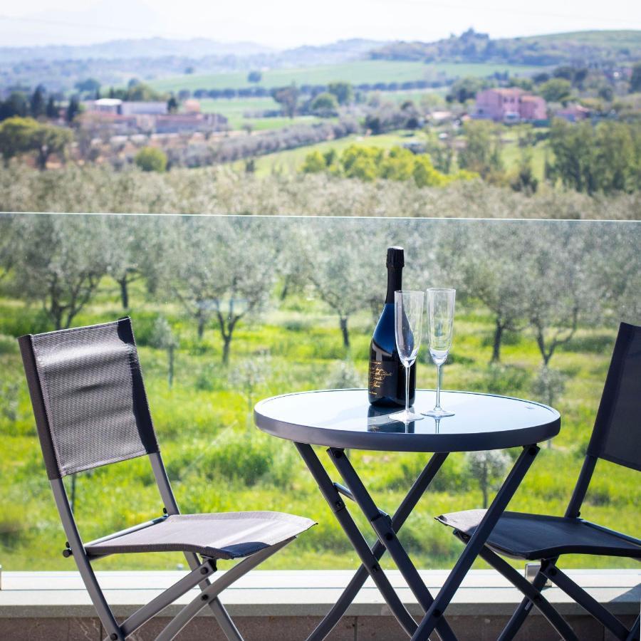 Bed and Breakfast Agri-Relais Ventisettegradi Монтемарчано Экстерьер фото